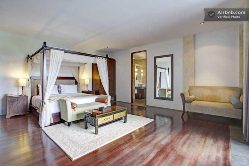 Villa Jalak Bali ジンバラン エクステリア 写真